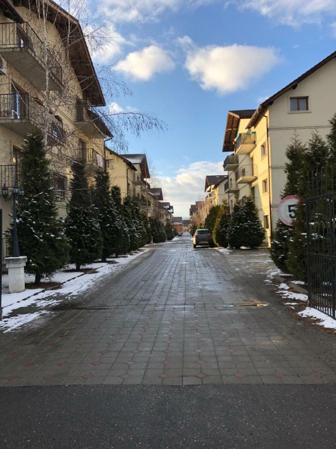Apartament Antoaneta Lägenhet Rîşnov Exteriör bild